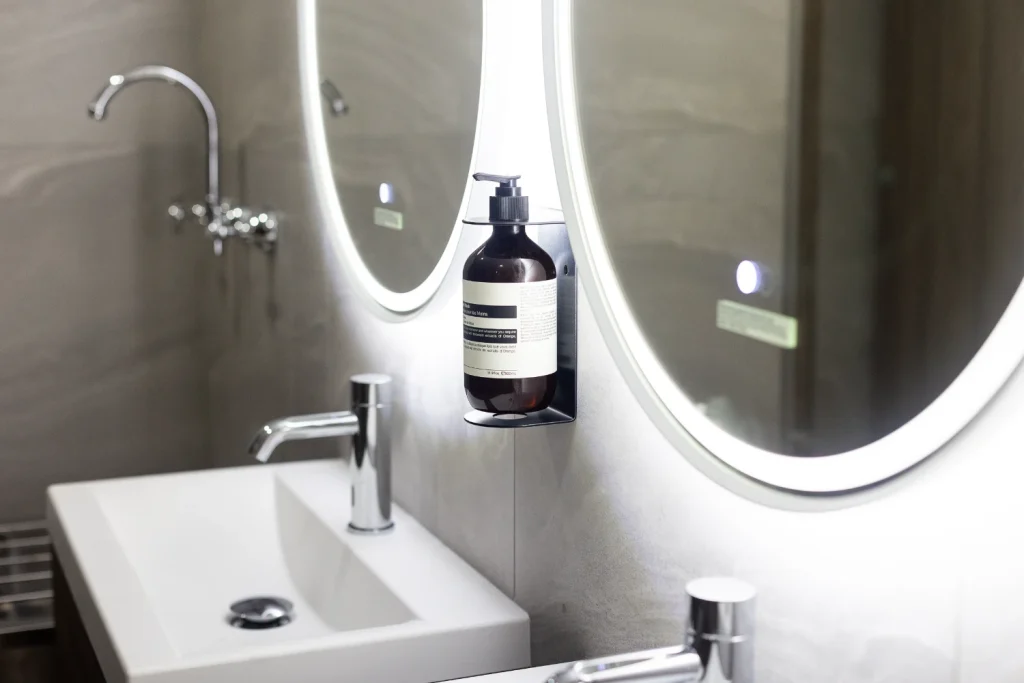 PanPacificBthrm-8281-Enhanced-NR